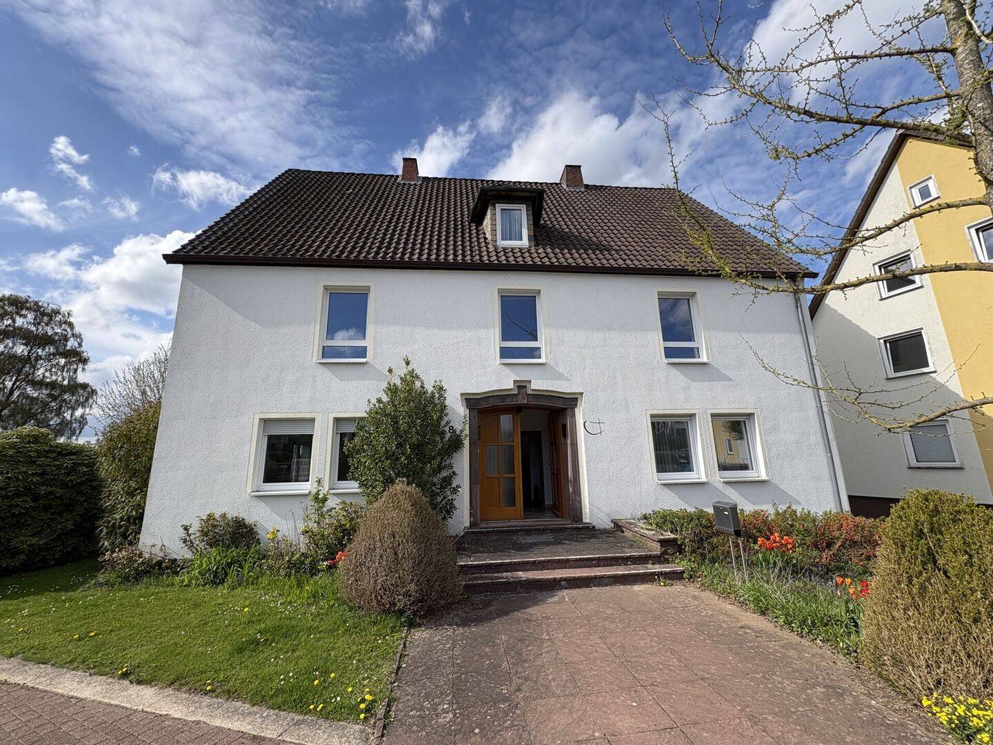 Ehemaliges Pfarrhaus in Schieder wartet auf eine neue Bestimmung !, 32816 Schieder-Schwalenberg