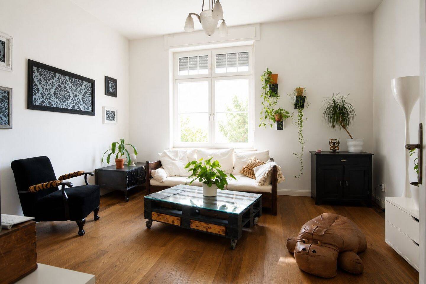 4-Zimmer Altbauwohnung in guter Wohnlage Frankfurt-Höchst!, 65929 Frankfurt am Main (Höchst Schwanheim Unterliederbach)