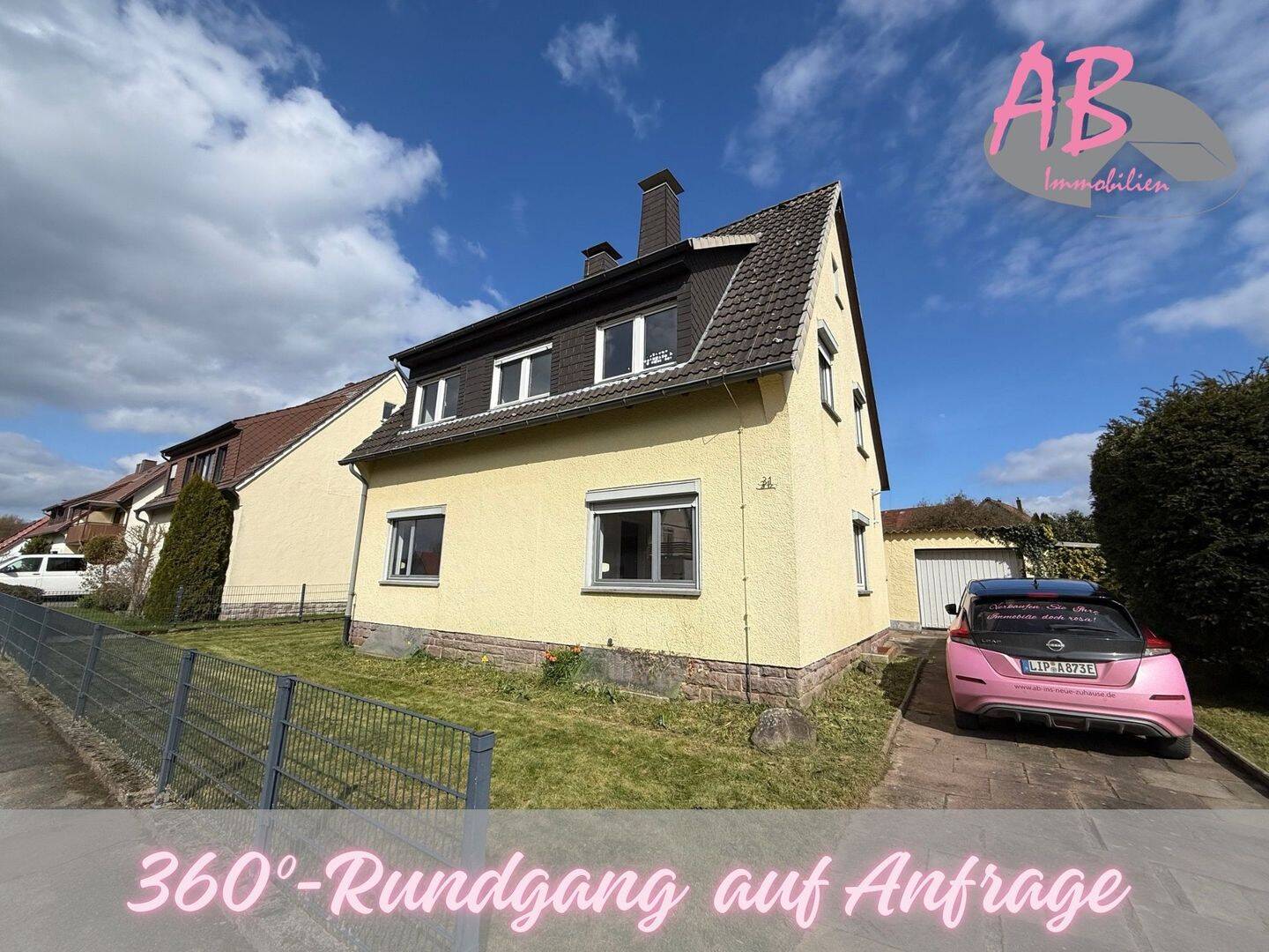 Großzügiges Einfamilienhaus mit Garten und Garage in gepflegter Siedlung, 32694 Dörentrup