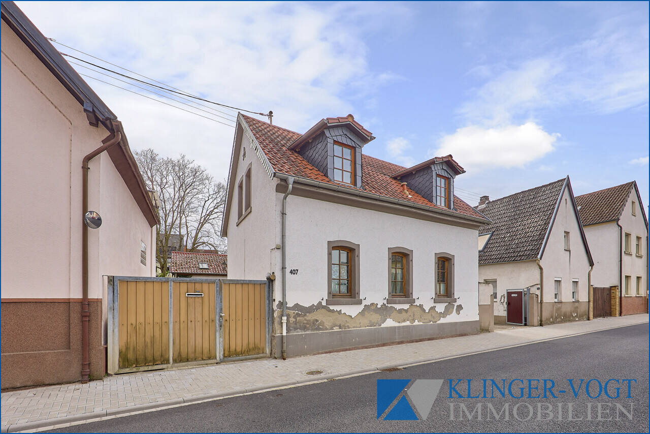 ** Reparaturbedürftiges freistehendes Einfamilienhaus ** in Haus-/Hofbauweise!, 67065 Ludwigshafen am Rhein (Gartenstadt Maudach Mundenheim Rheingönheim West)