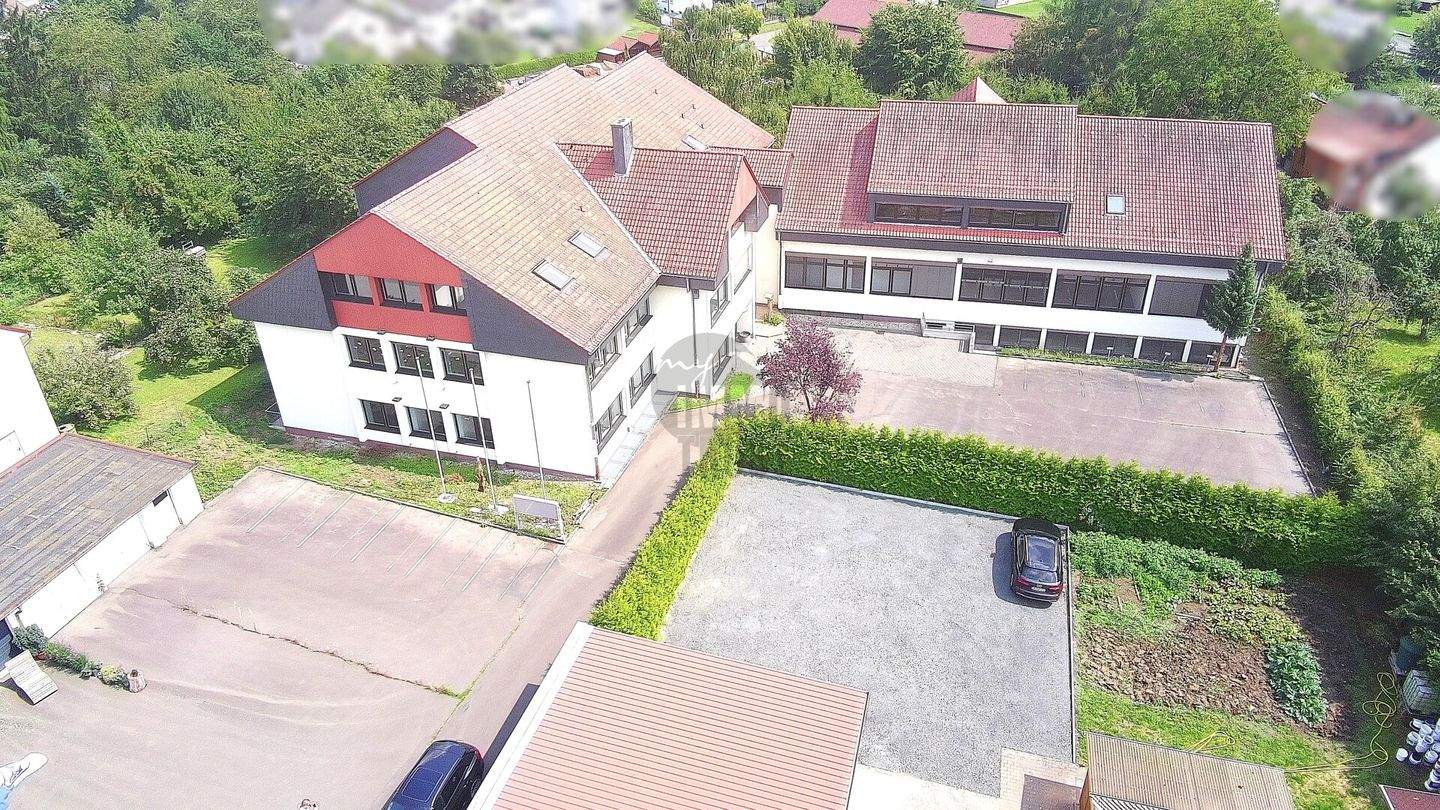 ACHTUNG, PREISREDUZIERUNG!! REPRÄSENTATIVE ARBEITSUMGEBUNG FÜR MAXIMALEN GESCHÄFTSERFOLG! AUCH UMBAU ZUM WOHNRAUM REALISIEBAR, 35315 Homberg (Ohm)