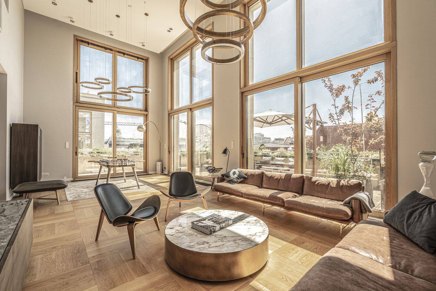 Außergewöhnliche Penthouse Maisonette mit ikonischer Präsenz in absoluter Prime Location, 10117 Berlin (Mitte)