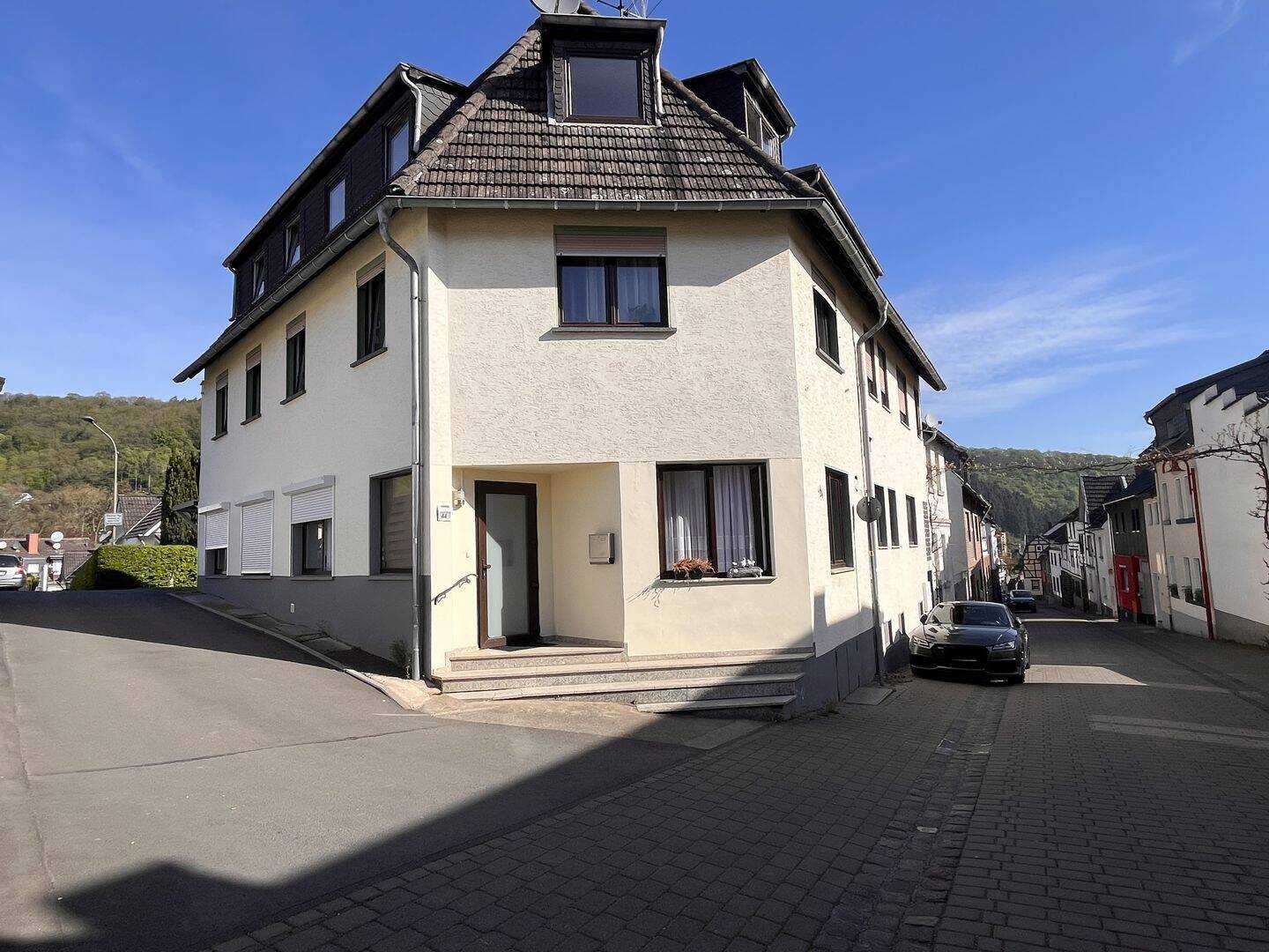 Top gepflegte 3-Zimmer-Erdgeschosswohnung in Oberbreisig, 53498 Bad Breisig