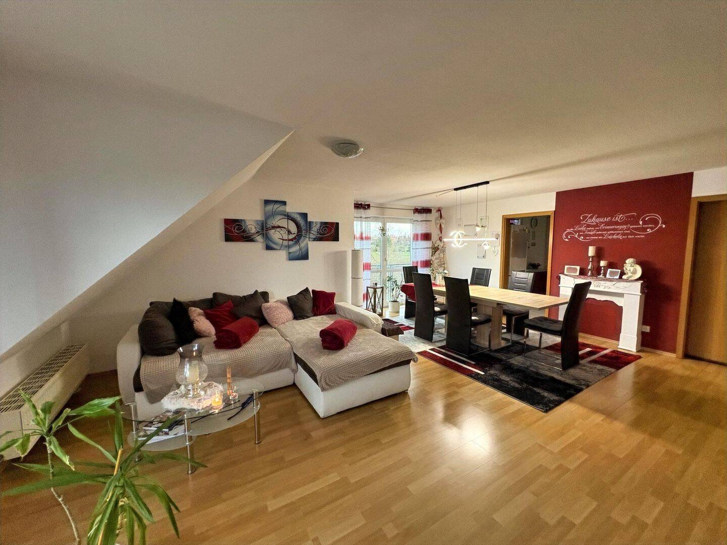 Ein Zuhause mit Charakter – gepflegte 3-Zimmerwohnung in Bad Buchau, 88422 Alleshausen