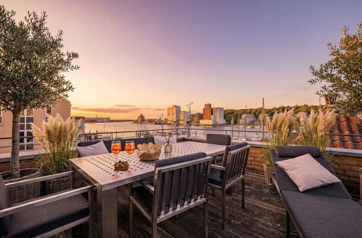 Exklusives Townhouse mit Panoramablick über Hafen und Förde!, 24939 Flensburg (Altstadt Neustadt Nordstadt Westliche Höhe)