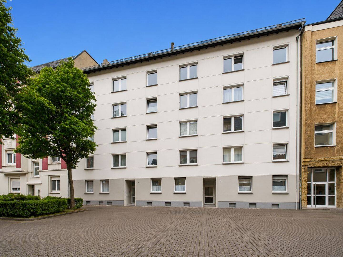 Möbliert, modernisiert, mittendrin: 2-Zimmer-Eigentumswohnung in Dortmund-Innenstadt West