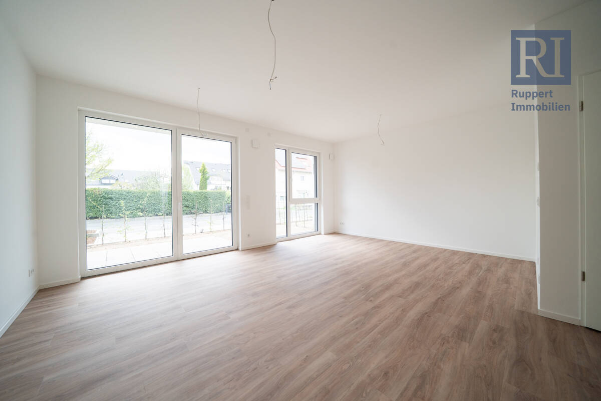 Moderne und helle 1-Zimmerwohnung mit Terrasse, 63811 Stockstadt a. Main