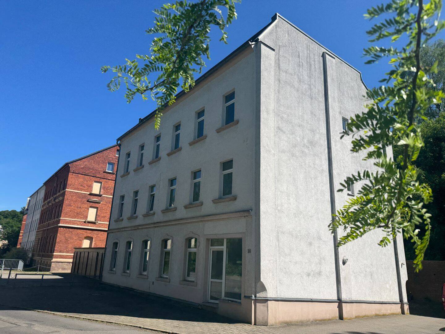 ruhig gelegene 3RWE in zentraler Lage, 8066 Zwickau