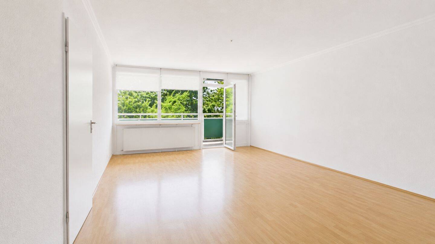 Super geschnittene 3-Zimmer Wohnung in Neuss mit zwei Balkonen, 41472 Neuss