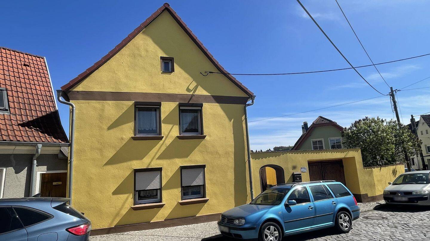 Einfamilienhaus sucht junge Familie!, 6425 Alsleben (Saale)