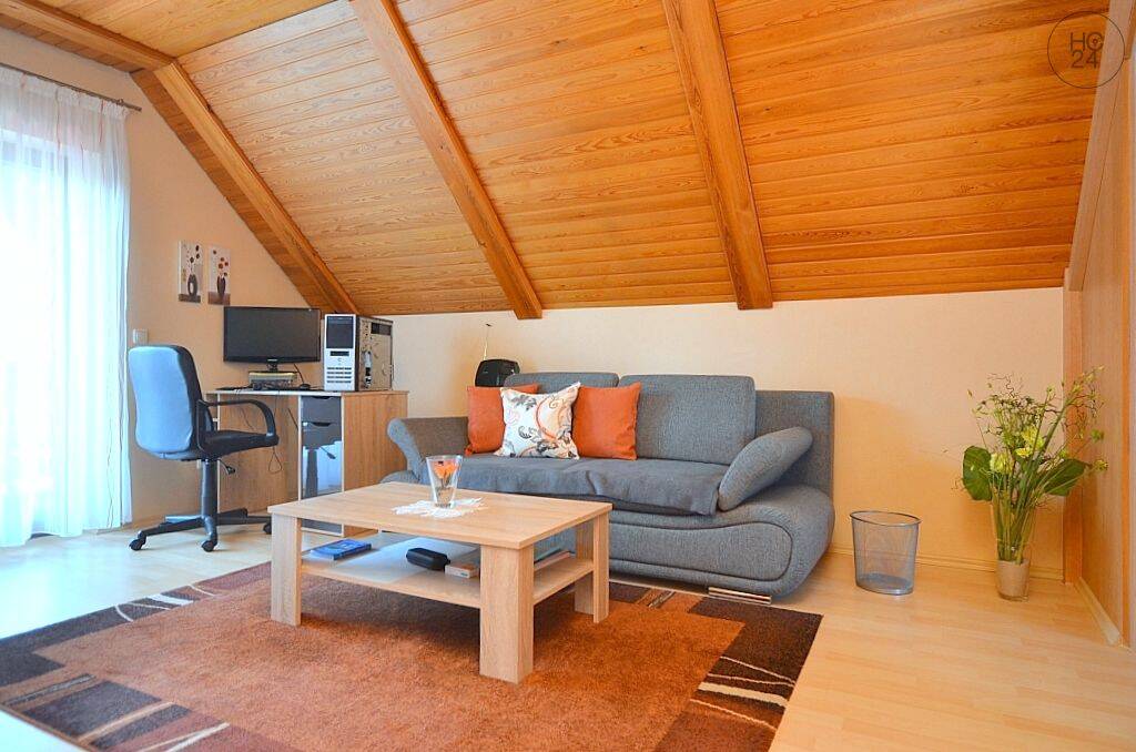Für Pendler: Schön möblierte 2 Zimmer für Pendler mit WLAN im Süden von Nürnberg Moorenbrunn, 90475 Nürnberg