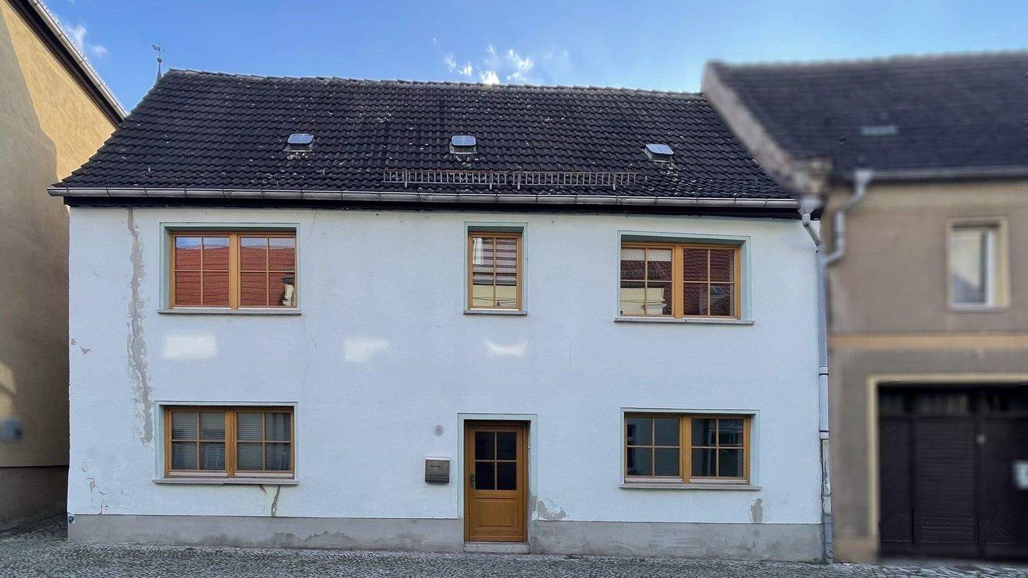 Haus in zentraler Lage Alsleben, 6425 Alsleben (Saale)