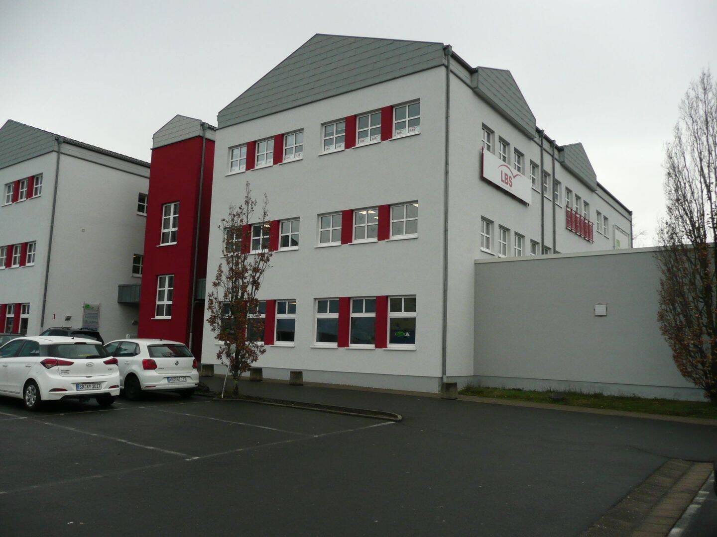 Top Wohnung oder als Arztpraxis/Büros im Neunkircher Ärztehaus Zentrum am Boxberg ZAB – zu vermieten, 66538 Neunkirchen