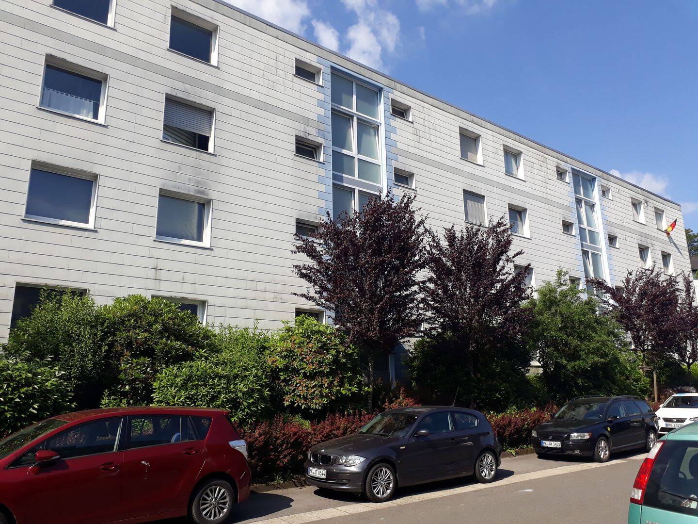 Zweizimmerwohnung mit Balkon und Garage in Lüdenscheid – Nähe Stadtwerke, 58507 Lüdenscheid