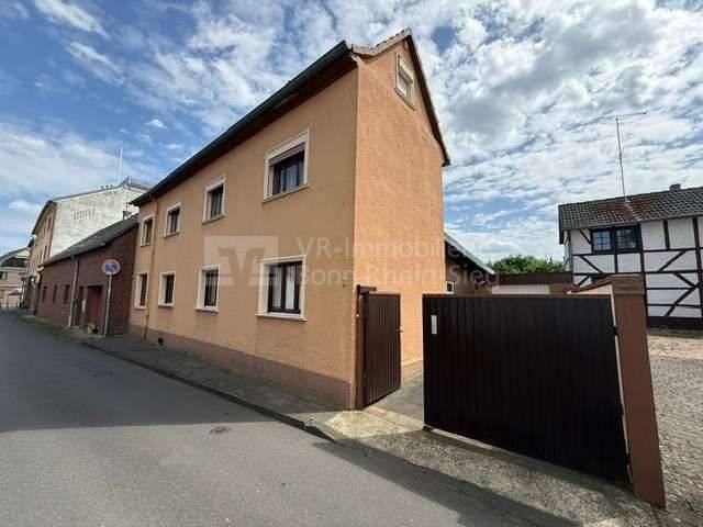 Wohnen mit großem Grundstück im Ortskern!, 53881 Euskirchen