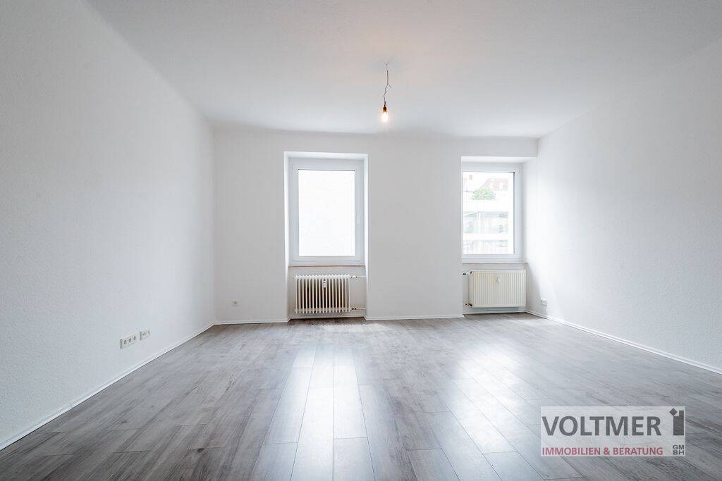 ZENTRAL – modern sanierte Mietwohnung mit Gemeinschaftsterrasse in Neunkirchen!, 66538 Neunkirchen