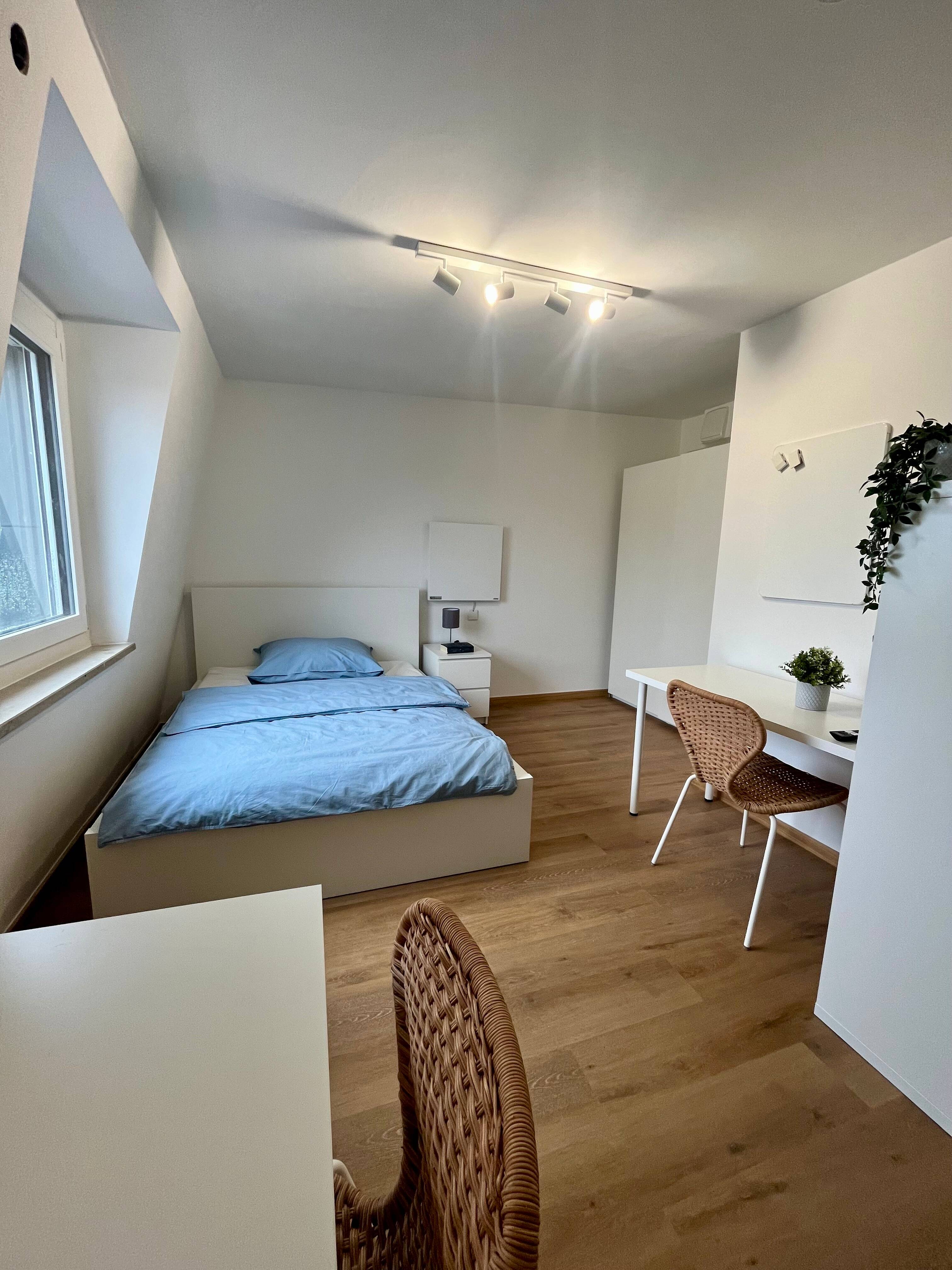 Shared room near S-Bahn S2, 81247 München (Allach-Untermenzing Pasing-Obermenzing)