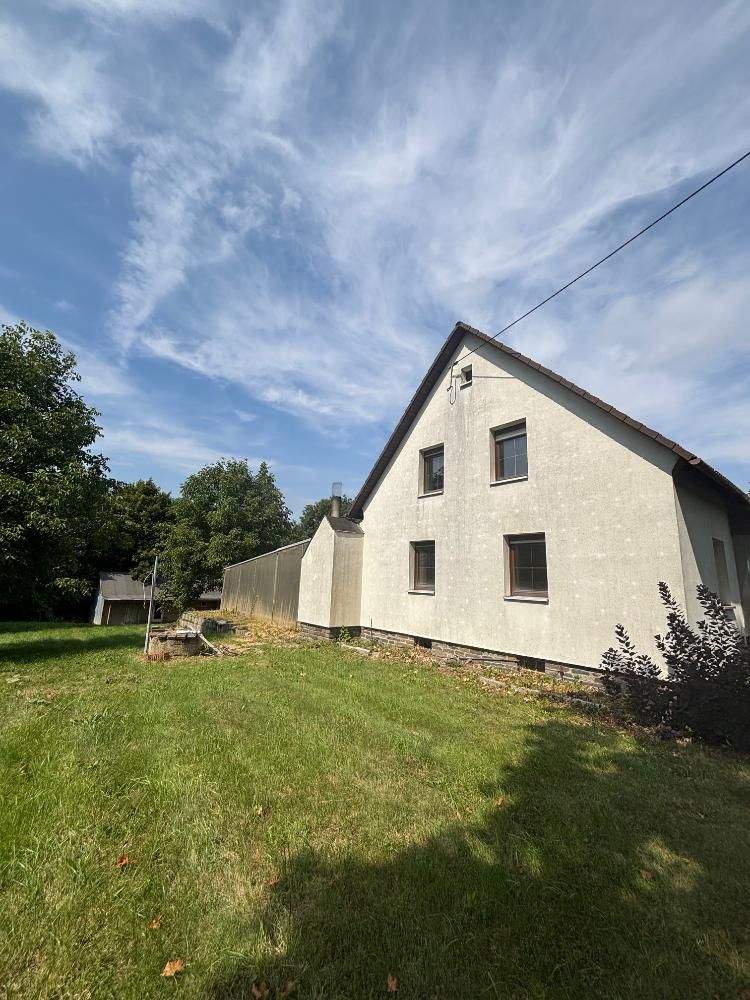Objekt-Nr.: 10125 – Einfamilienhaus in Bestlage mit großem Potential zur individuellen Gestaltung in Plauen (Oberlosa), 8527 Plauen