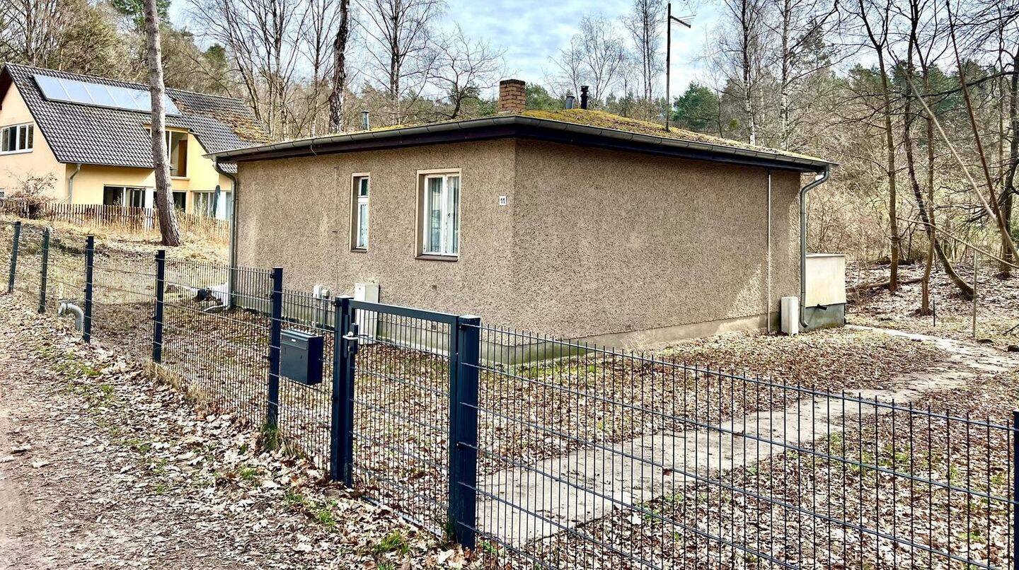 Nahe der Briese und dem Briesesee: Sanierungsbedürftiges Einfamilienhaus auf 600 m² Grundstück, 16547 Birkenwerder
