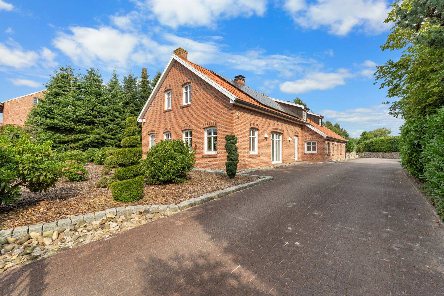 Wunderschönes Landhaus mit historischem Charme und modernem Wohnkomfort in idyllischer Lage, 26842 Ostrhauderfehn