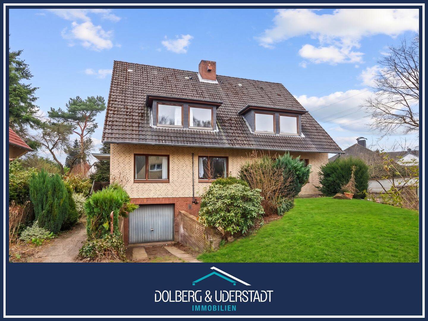 Großzügiges Mehrgenerationenhaus mit Garage in guter und ruhiger Lage von Tonndorf., 22045 Hamburg (Wandsbek Jenfeld Tonndorf)