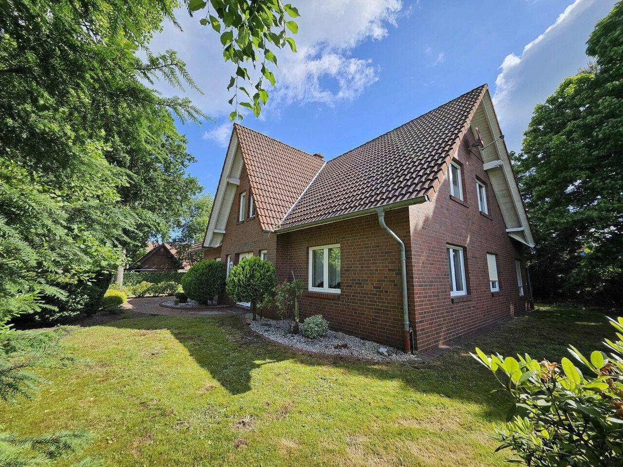 Sehr geräumiges 1-2 Familienhaus in Sevelten zu vermieten, 49692 Cappeln (Oldenburg)