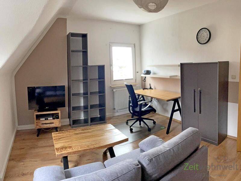 (EF0170_Y) Erfurt: Löbervorstadt, möbliertes Zimmer in schöner Wohnlage im DG mit eigenem Bad, an Wochenendheimfahrer, 99096 Erfurt (Altstadt Brühlervorstadt Daberstedt Löbervorstadt Melchendorf)
