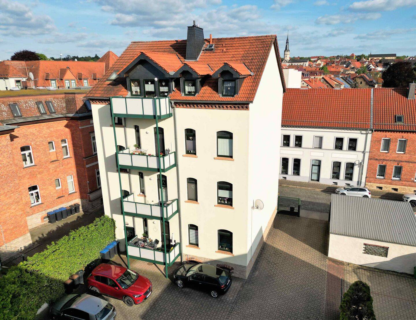 großzügige 4 RW in Bahnhofsnähe mit Balkon, 6526 Sangerhausen