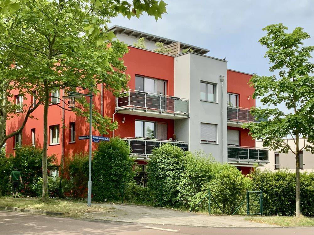 Genießen Sie Ihre Dachterrasse mit tollem Blick über Halle, 6120 Halle (Saale) (Dölau Heide Nord Heide Süd Kröllwitz Lettin)