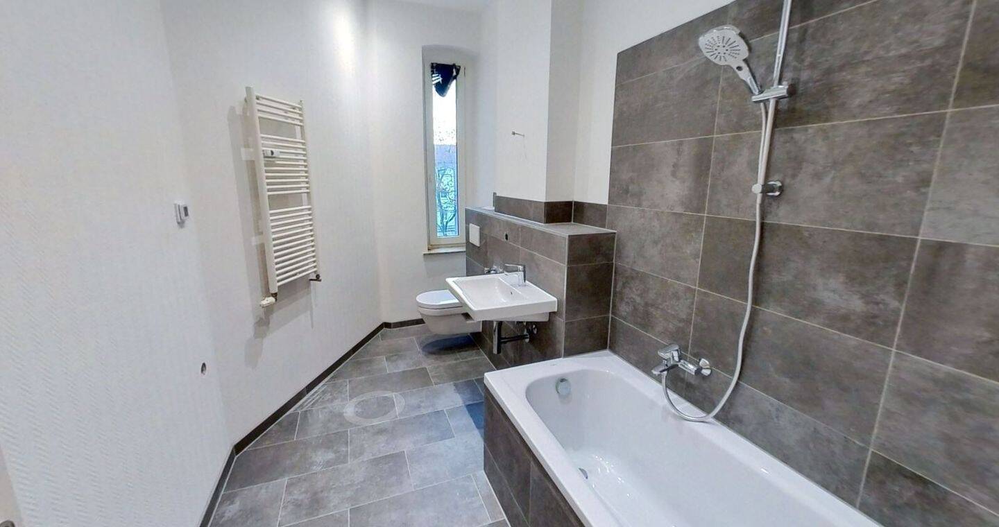 Hochwertig sanierte 3- Raumwohnung, 6749 Bitterfeld-Wolfen