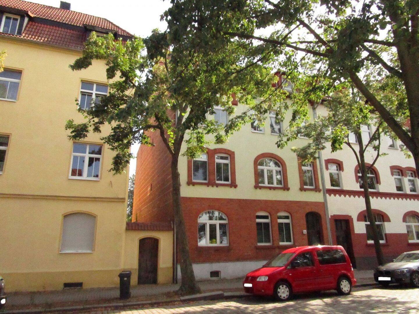 Großzügige 3-Raumwohnung im gemütlichem Vierparteienhaus in ruhiger Lage!, 6217 Merseburg