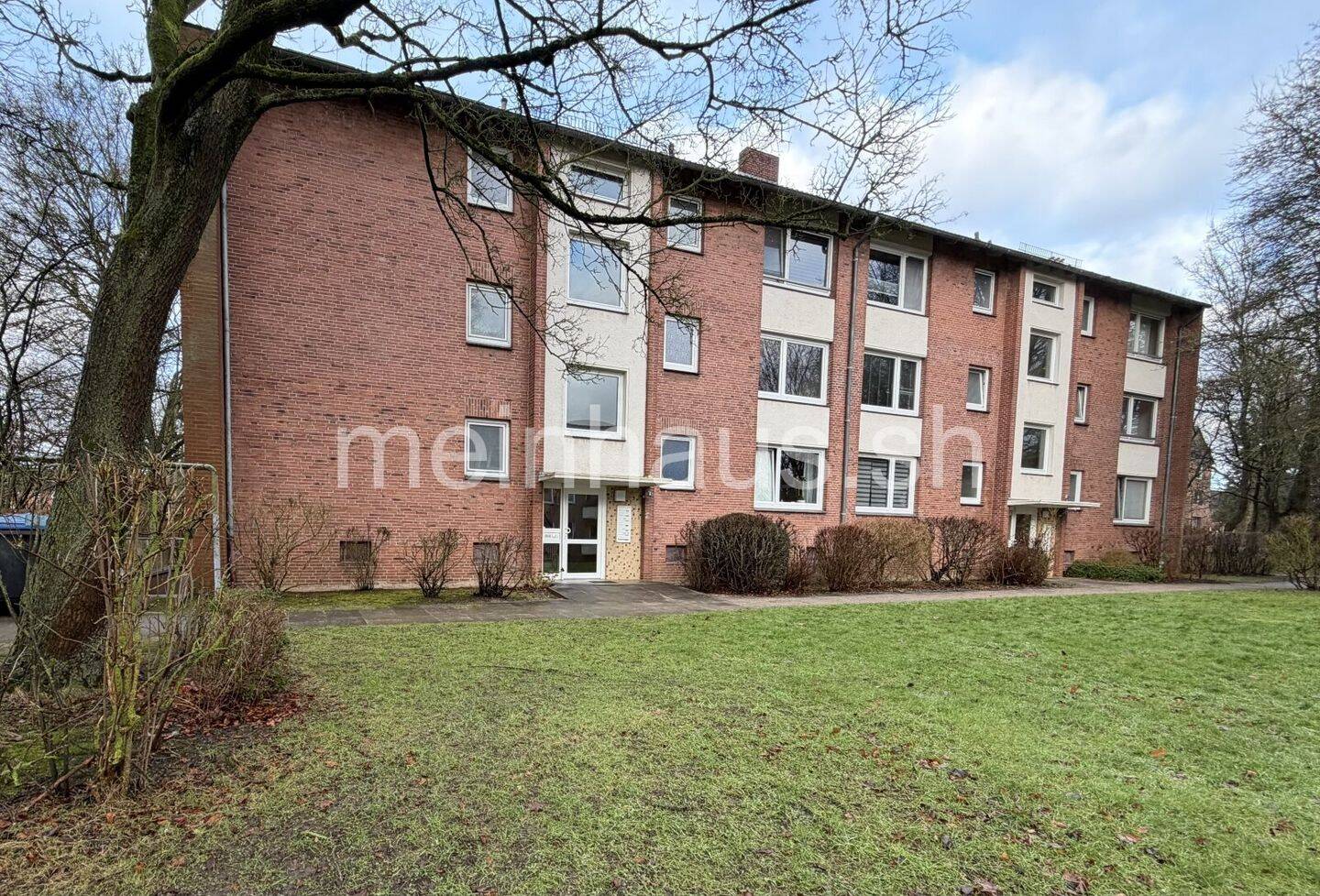 Renovierungsbedürftige 2-Zimmer-Eigentumswohnung mit Balkon in Kiel-Holtenau, 24159 Kiel (Friedrichsort Holtenau Pries Schilksee Wik)