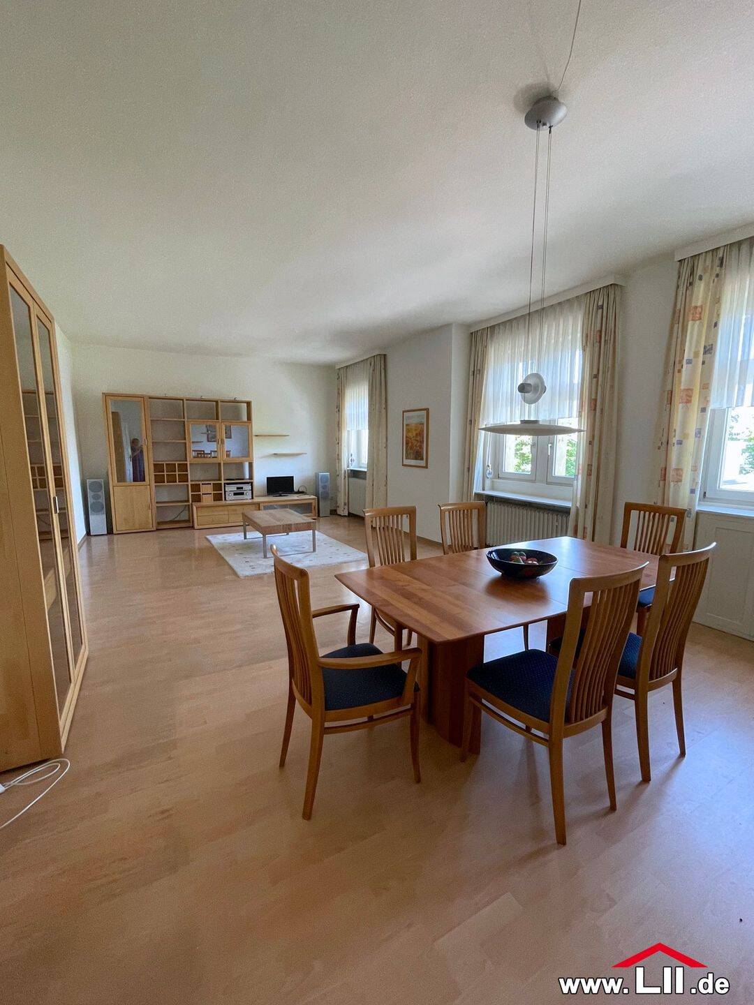 F-Dichterviertel: helle, charmant möblierte 3-Zimmer-Altbau-Wohnung, 60320 Frankfurt am Main