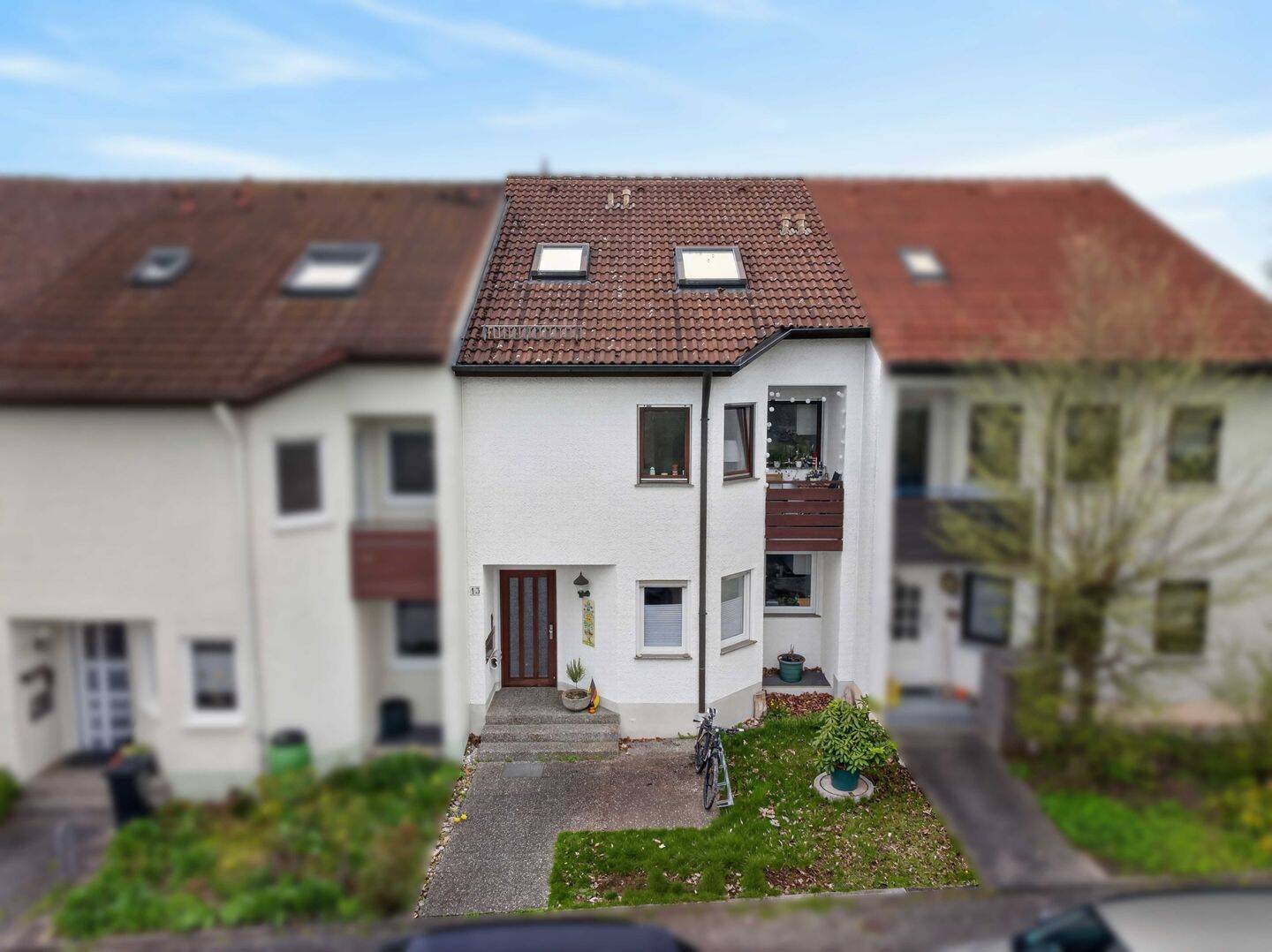 gepflegtes Reihenmittelhaus mit 3 Wohneinheiten in Böfingen, 89075 Ulm (Böfingen Eselsberg Mitte Oststadt Söflingen)