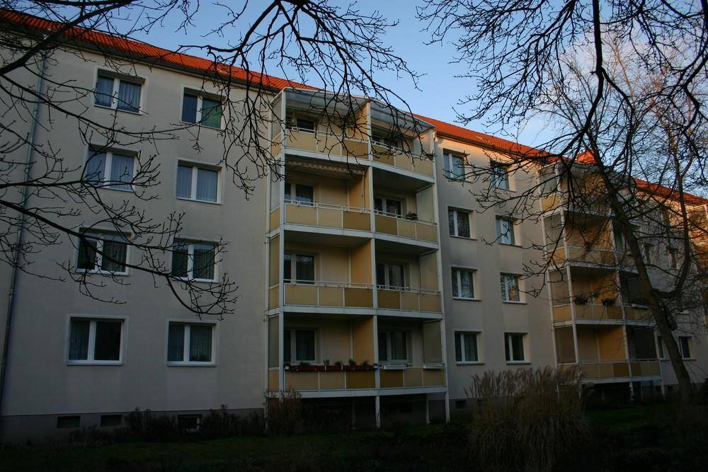 Helle 3-Raum-Wohnung mit Balkon ab Oktober frei! – 39106 Magdeburg – Bild 1 von 1