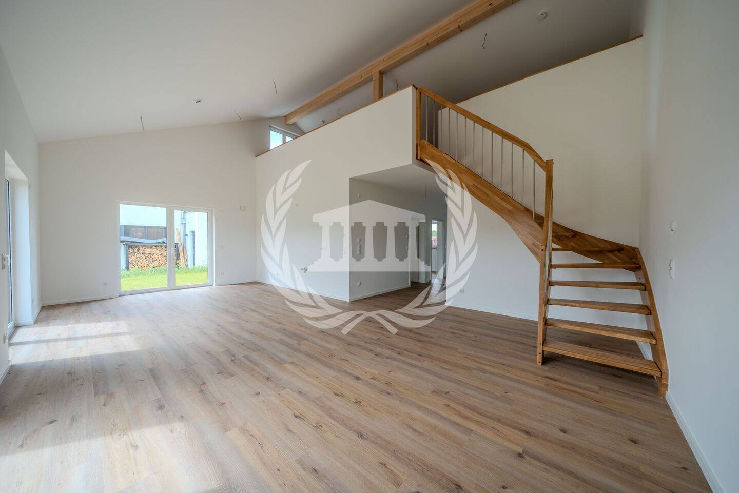 Neubau-DHH mit Galerie, 10 kWp PV, Speicher, 2 Stellplätzen & Energieeffizienz A+ in Katzdorf, 93158 Teublitz