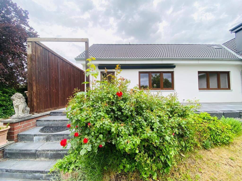 CHARMANTE DOPPELHAUSHÄLFTE IN AHRENSBURG SIEDLUNG AM HAGEN, 22926 Ahrensburg
