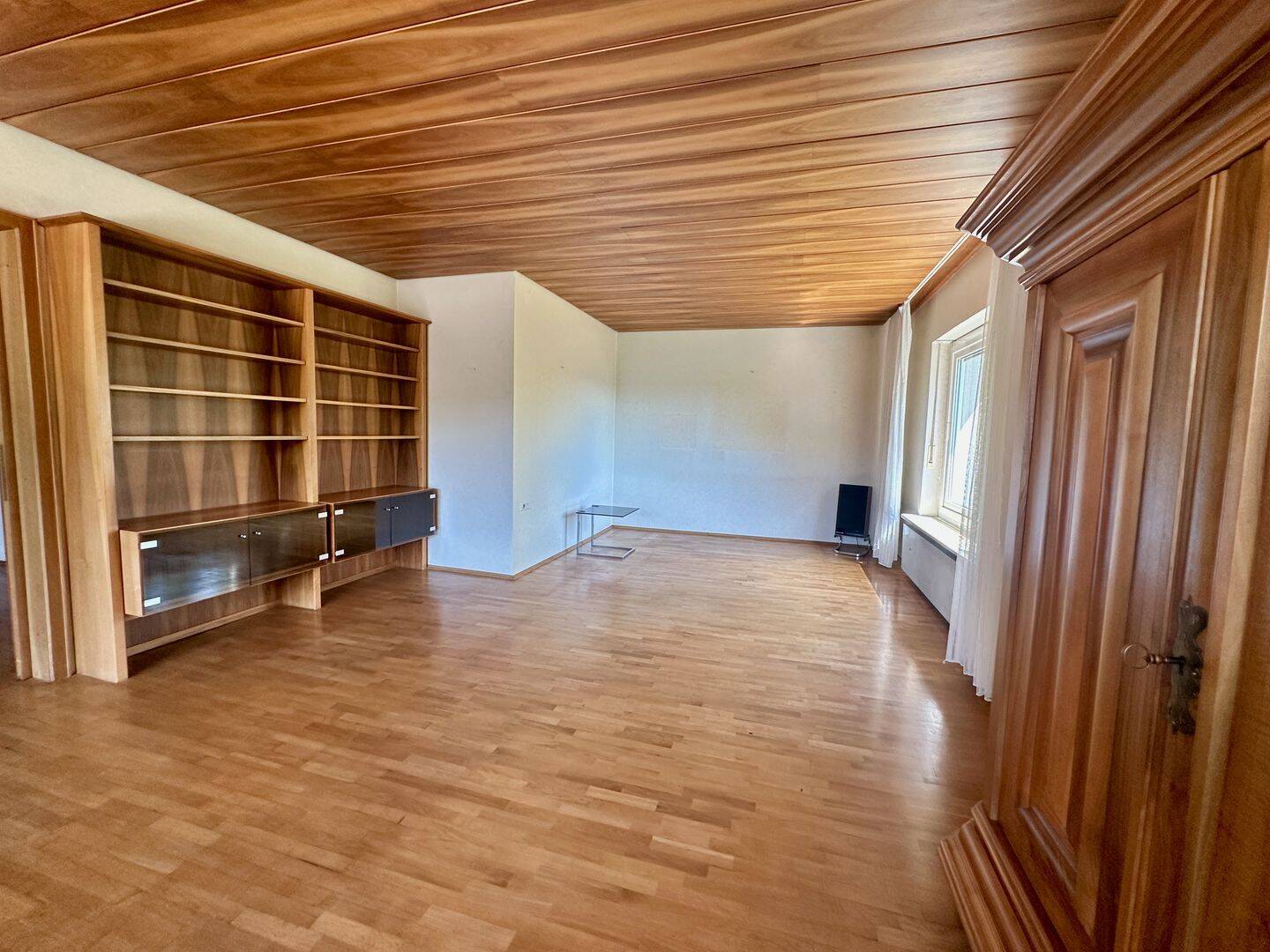 Provisionsfrei! Wohnen in guter Nachbarschaft – Einfamilienhaus mit Ausbaupotenzial am Dallenberg!