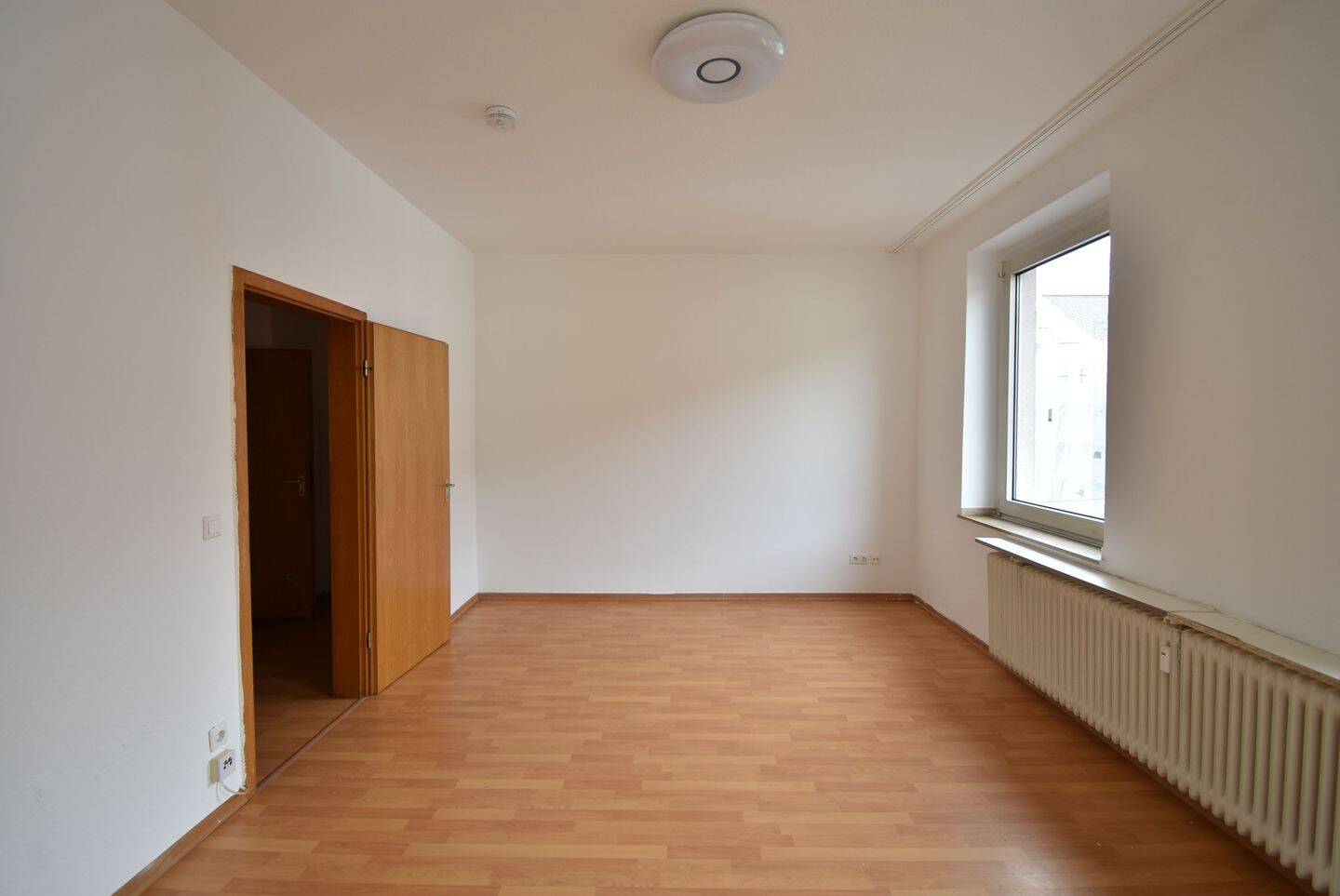 Ideal für Singles! Gepflegtes Apartment in D-Unterbilk, 40227 Düsseldorf (Eller Oberbilk)