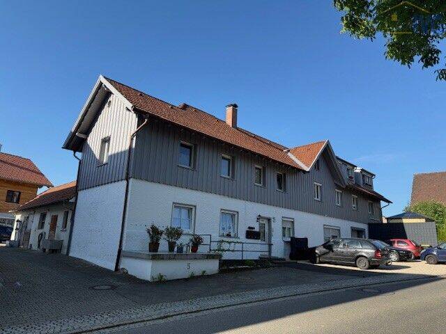 Ruhige 2-Zimmer Erdgeschosswohnung mit Terrasse und KFZ-Stellplatz in Teilort von Leutkirch!, 88299 Leutkirch im Allgäu