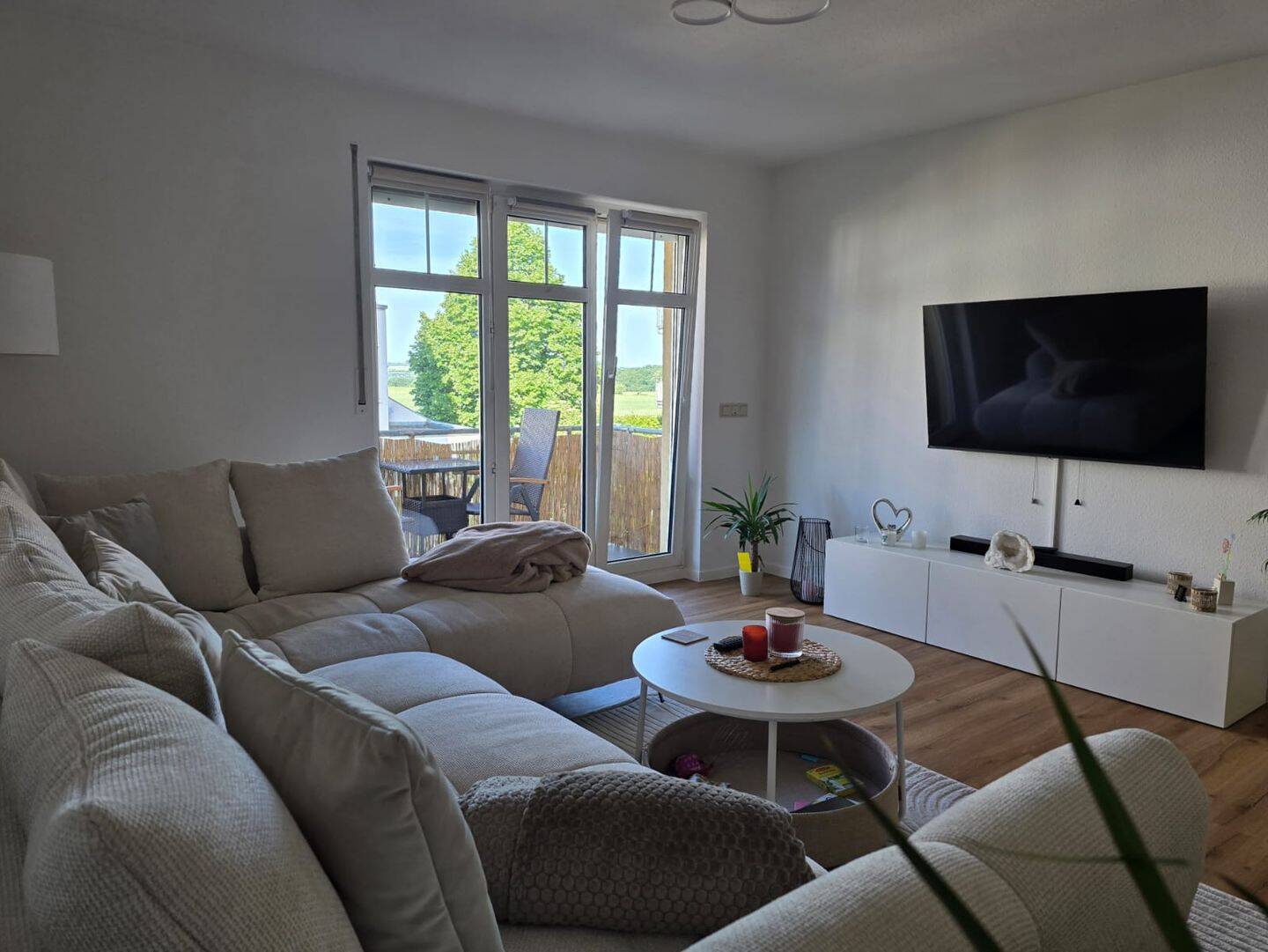 TOP, 4-Raum-Whng (ca.90 qm) + 2 Balkone, 9669 Frankenberg/Sa.