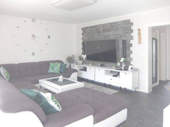 EI6574 Schöne 3-Zimmer-Eigentumswohnung mit Südterrasse / Neutraubling, 93073 Neutraubling
