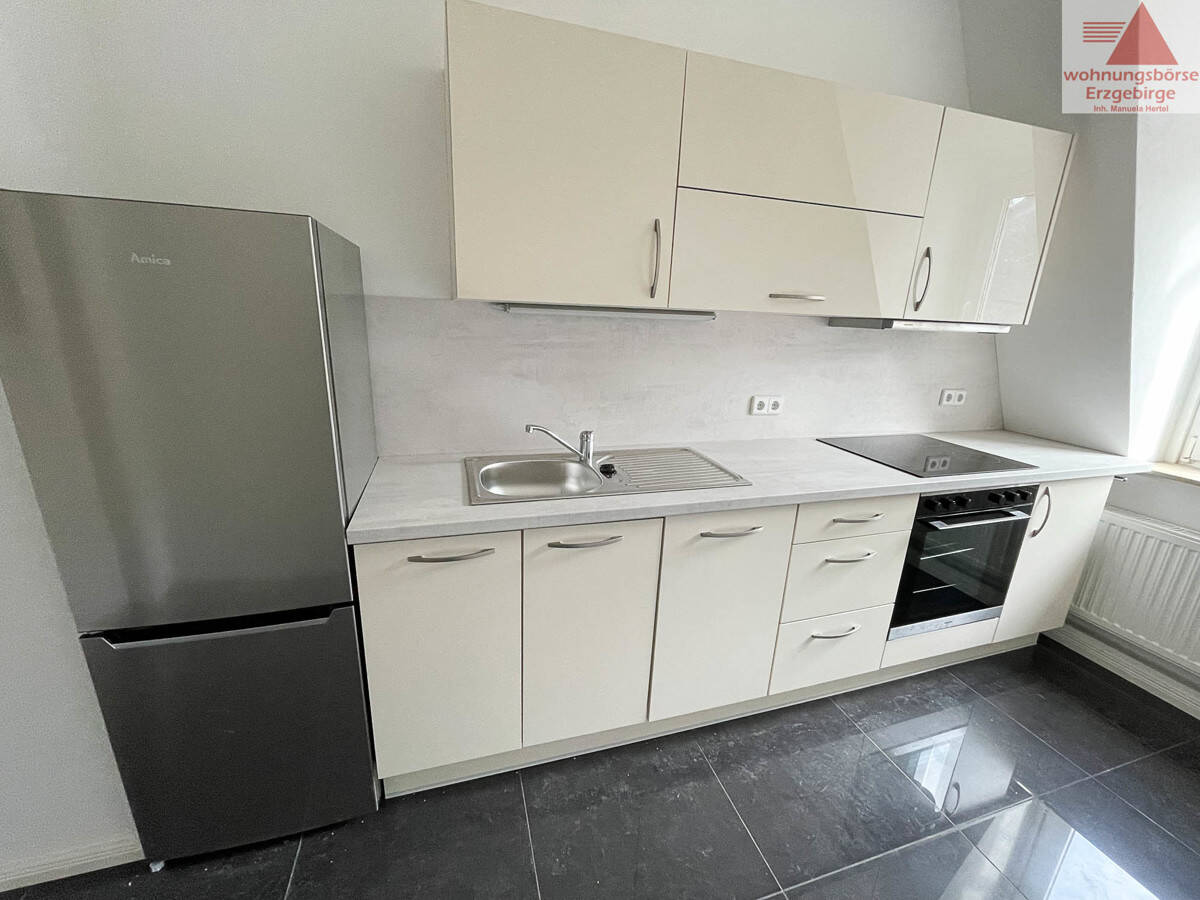 3-Raum-Dachgeschosswohnung zentrumsnah von Aue zu vermieten, 8280 Aue-Bad Schlema