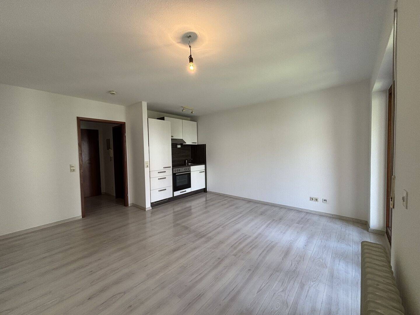 Renditestarke 1-Zimmer Wohnung mit Tiefgaragenstellplatz im beliebten Stuttgarter Westen