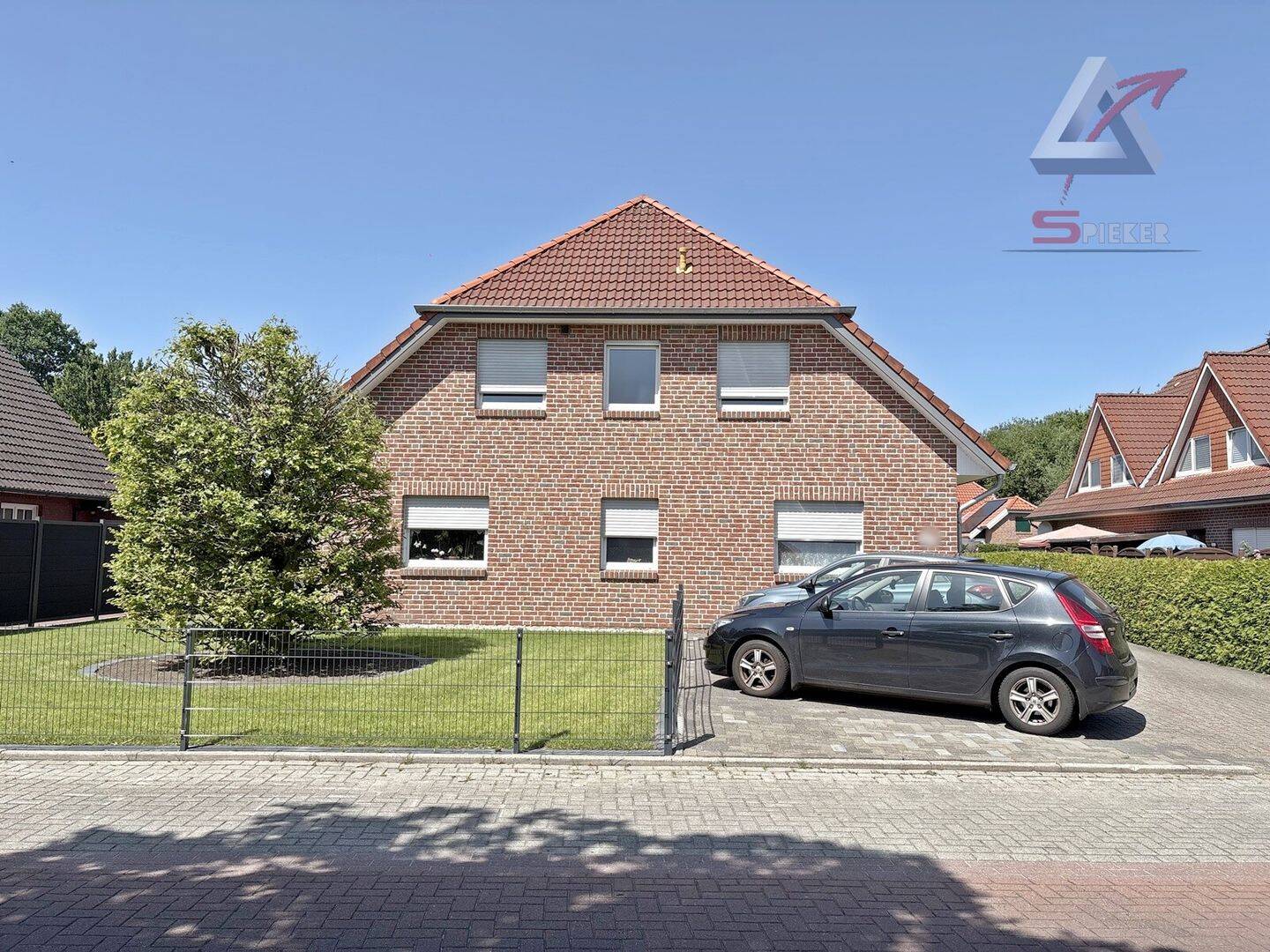 renovierte Dachgeschosswohnung in zentraler Lage!, 26670 Uplengen