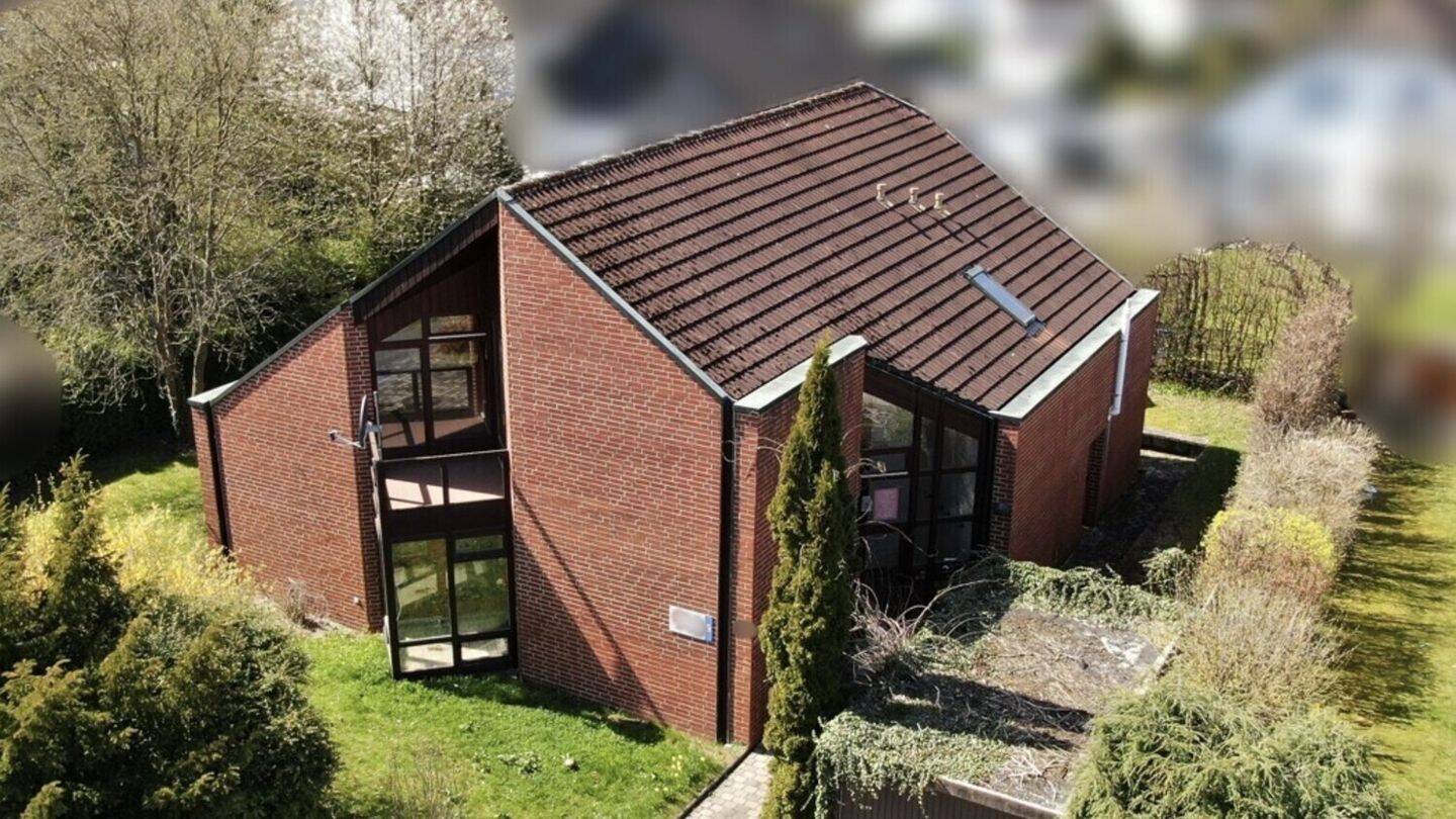 Architektenhaus in Baunatal – Raum für Ihre Träume, 34225 Baunatal
