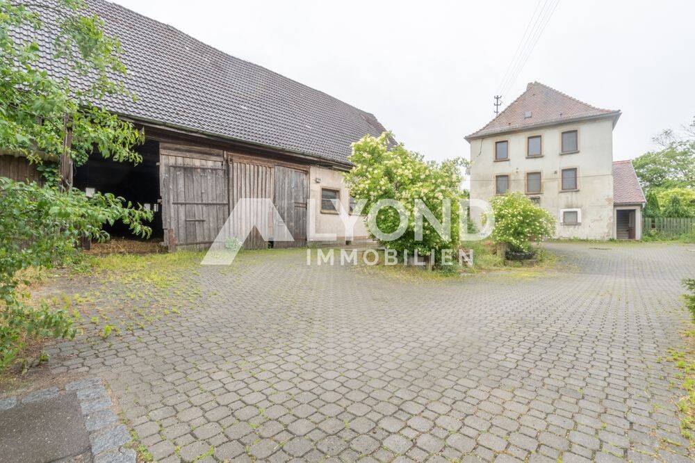 Historisches Anwesen mit denkmalgeschütztem Bauernhaus und vielseitigen Nebengebäuden, 74585 Gerabronn