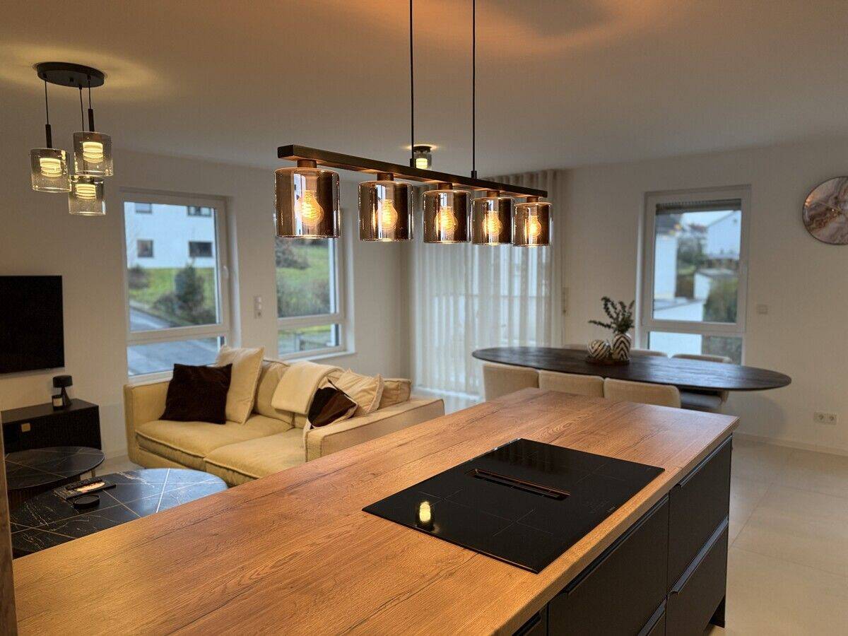 113,5 m² Penthouse | Zwei Dachterrassen | Küche | Aufzug, 65520 Bad Camberg