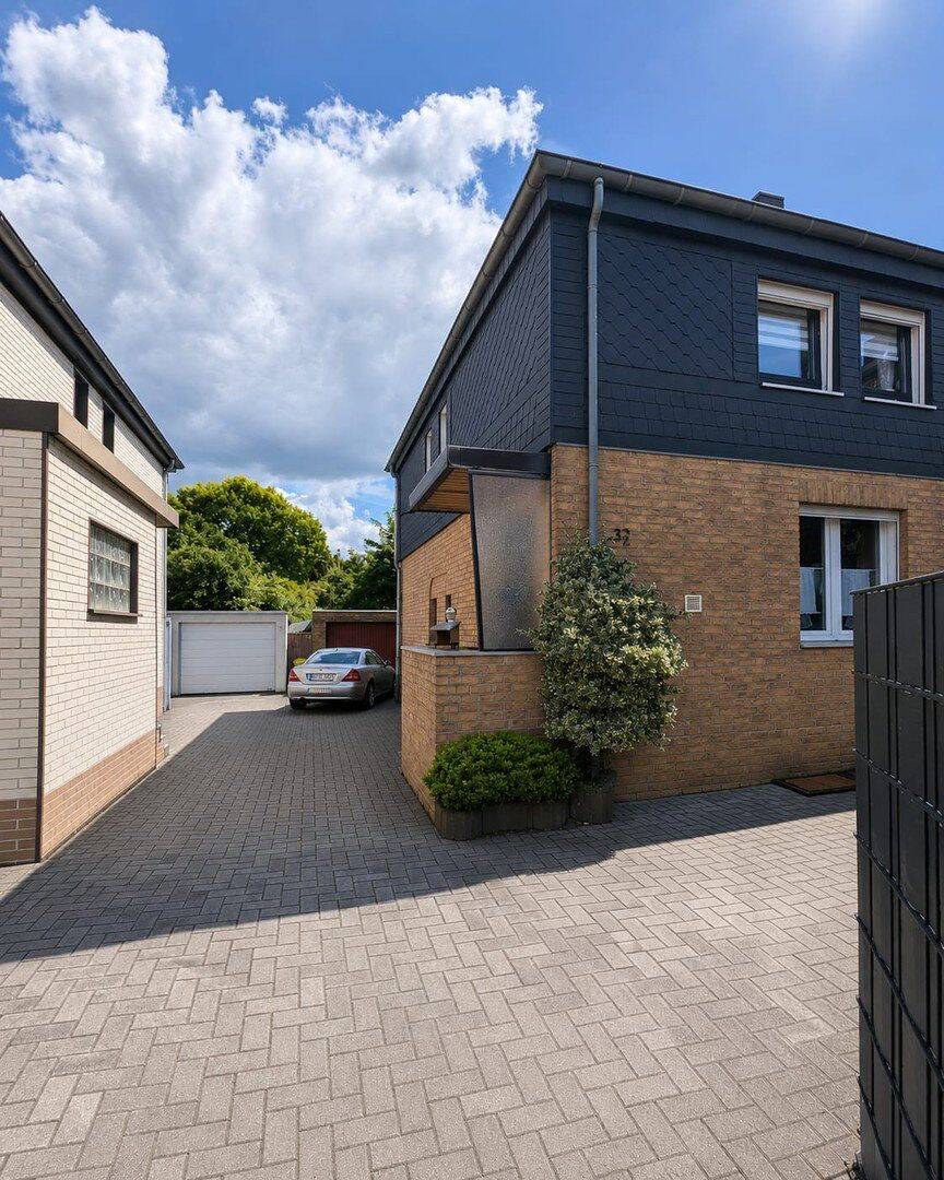 Gemütliches Reihenendhaus mit großem Garten, Terrasse, Garage und viel Nutzfläche, 45883 Gelsenkirchen (Feldmark Heßler)