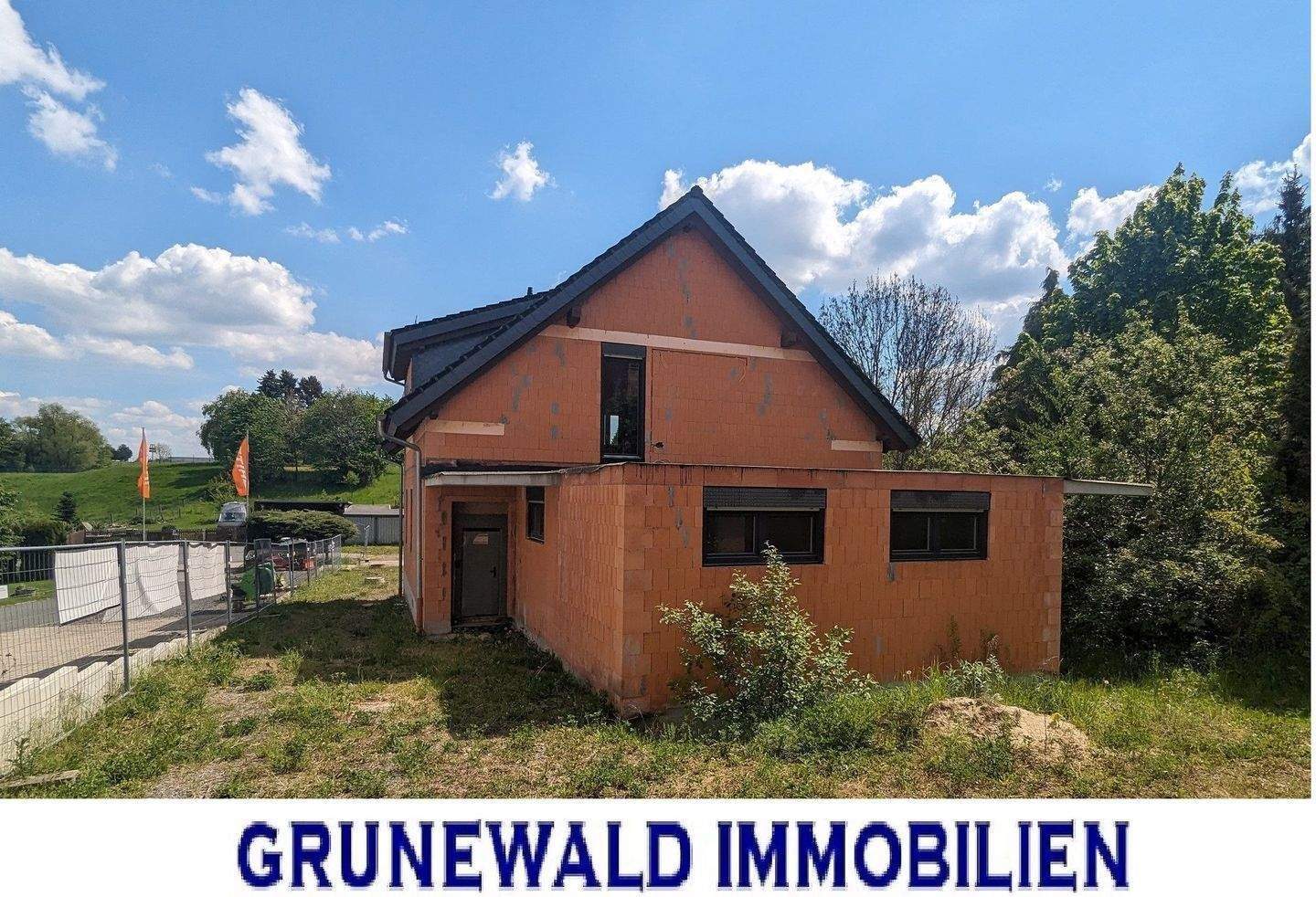 Geschlossener Rohbau – gestalten Sie Ihr Traumhaus selbst! Ohne Bauträgerbindung!, 7629 Hermsdorf